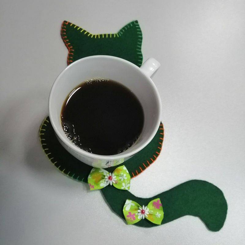 Grafika 1: Kawa z kotem