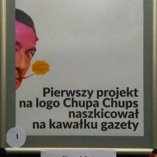 Grafika 1: Kup plakat z wystawy prac Salwadora Dali